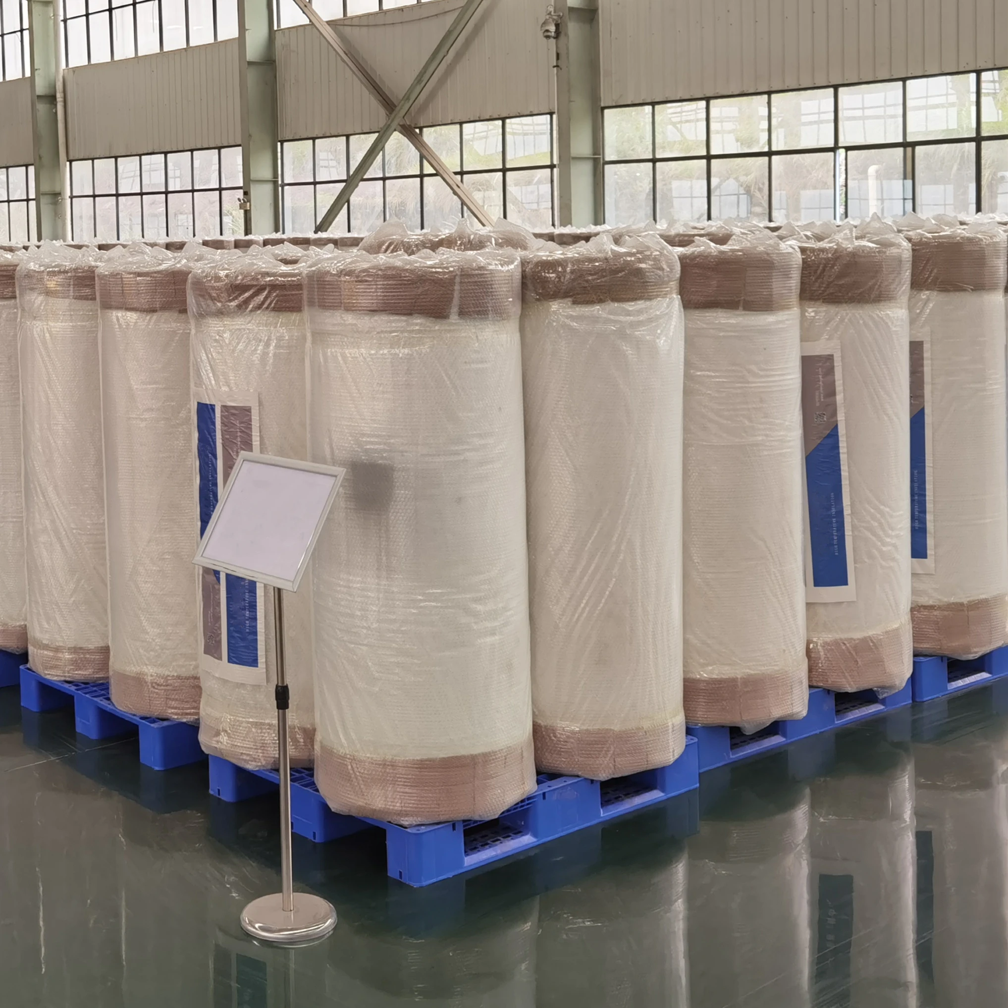 Fireproof nano silica thermal aerogel isolamentlow thermal Silica Building Insulation 3mm aerogel blanket insulation