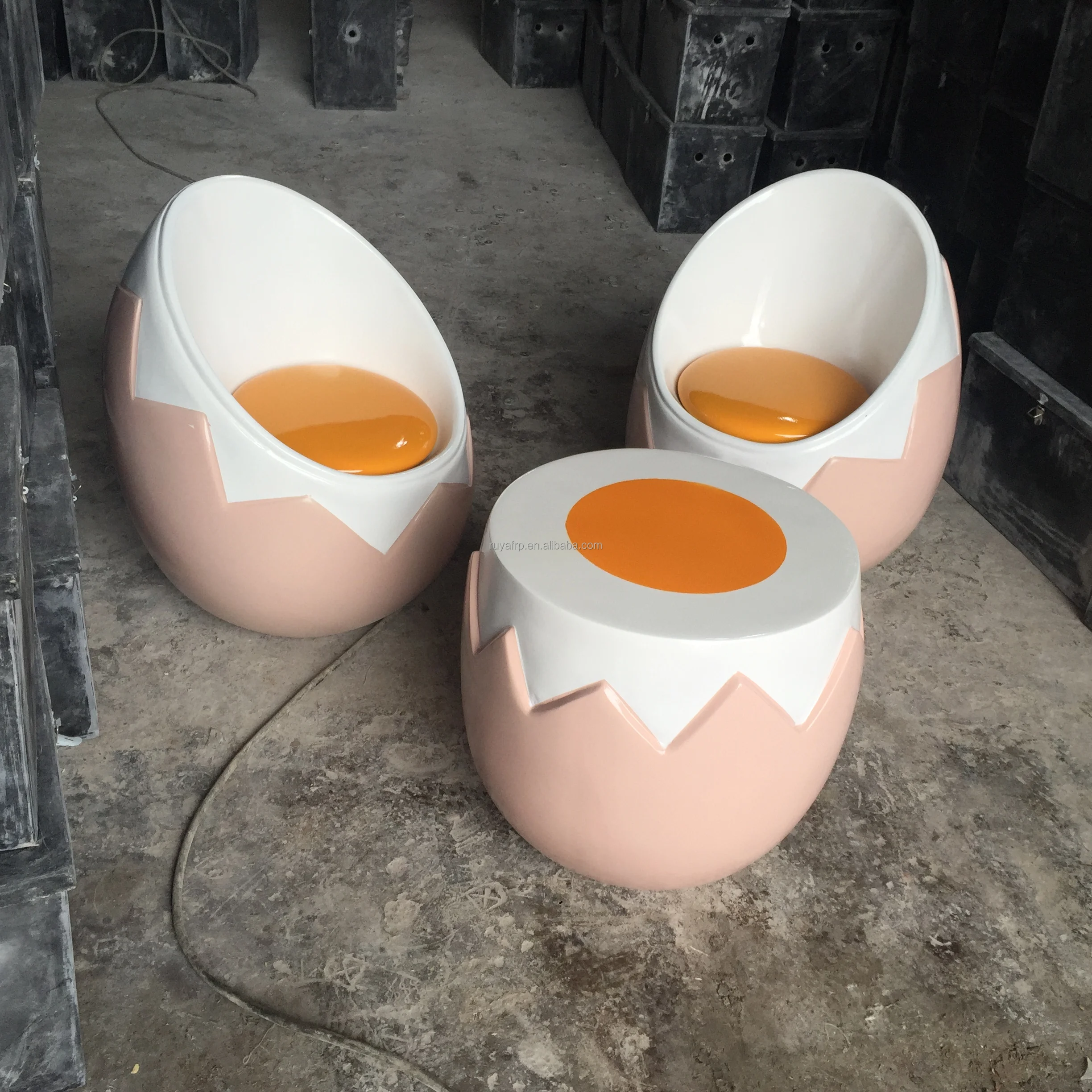 Fiberglass Outdoor Furniture Garden Egg Set Chair with Table