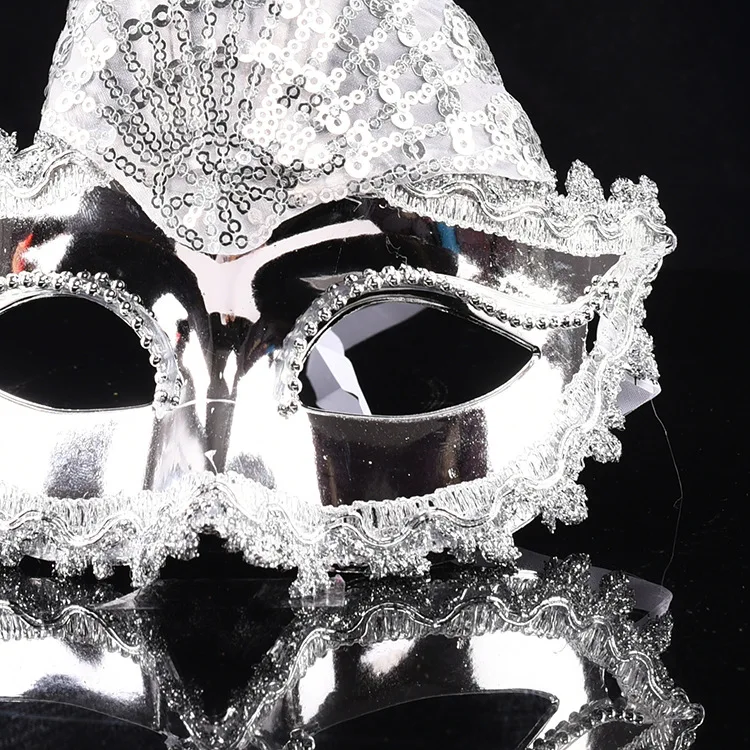 Halloween Peacock Mask Blindfold Female Ball Princess Supply Children Beauty Bar KTV Performance Props