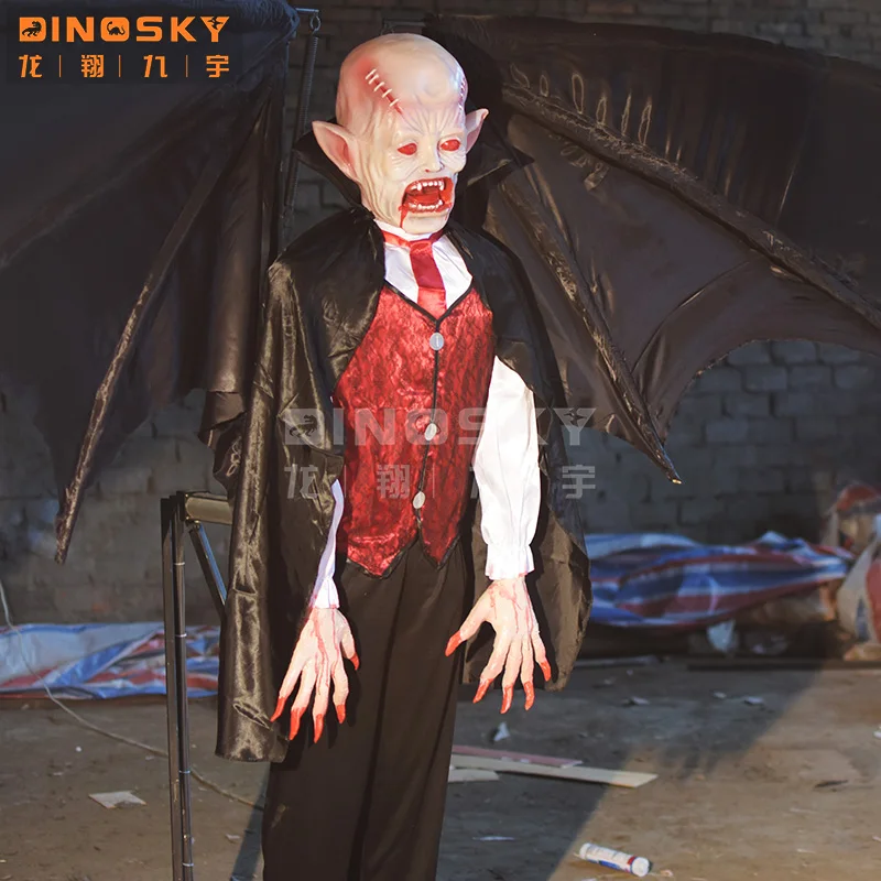 Life-size scary ghosts vampiric witch and vampire Count halloween animated model