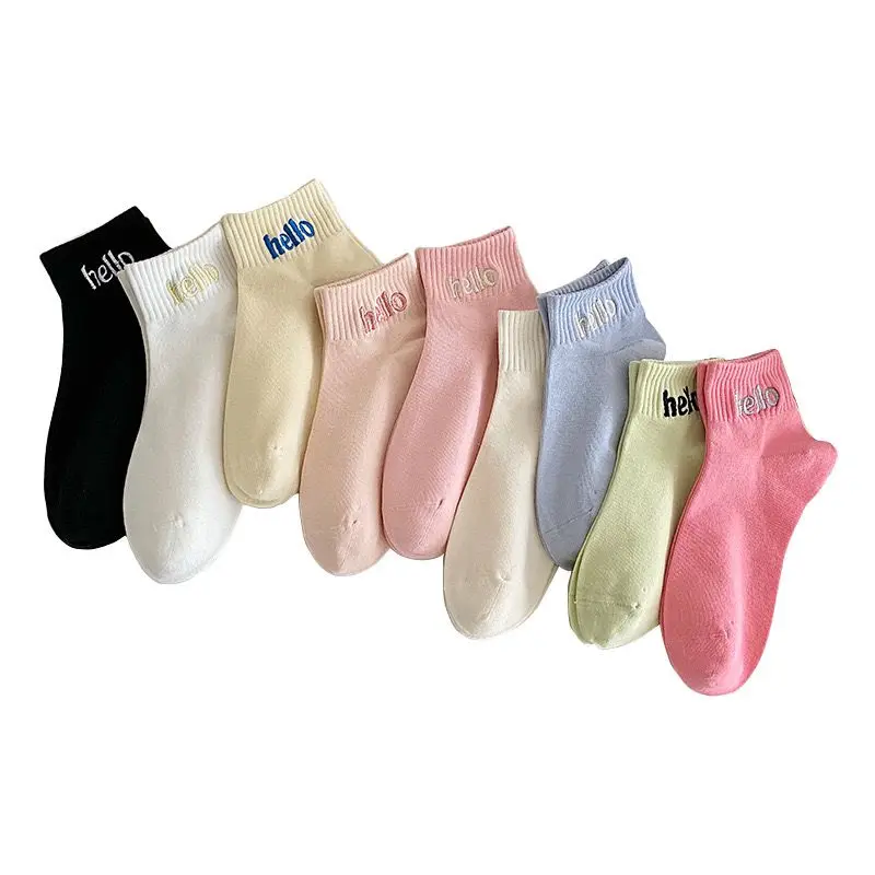Good Quality Trend Letter Hello Embroidery Sports Short Socks Soft Cotton Breathable Women Ankle Socks