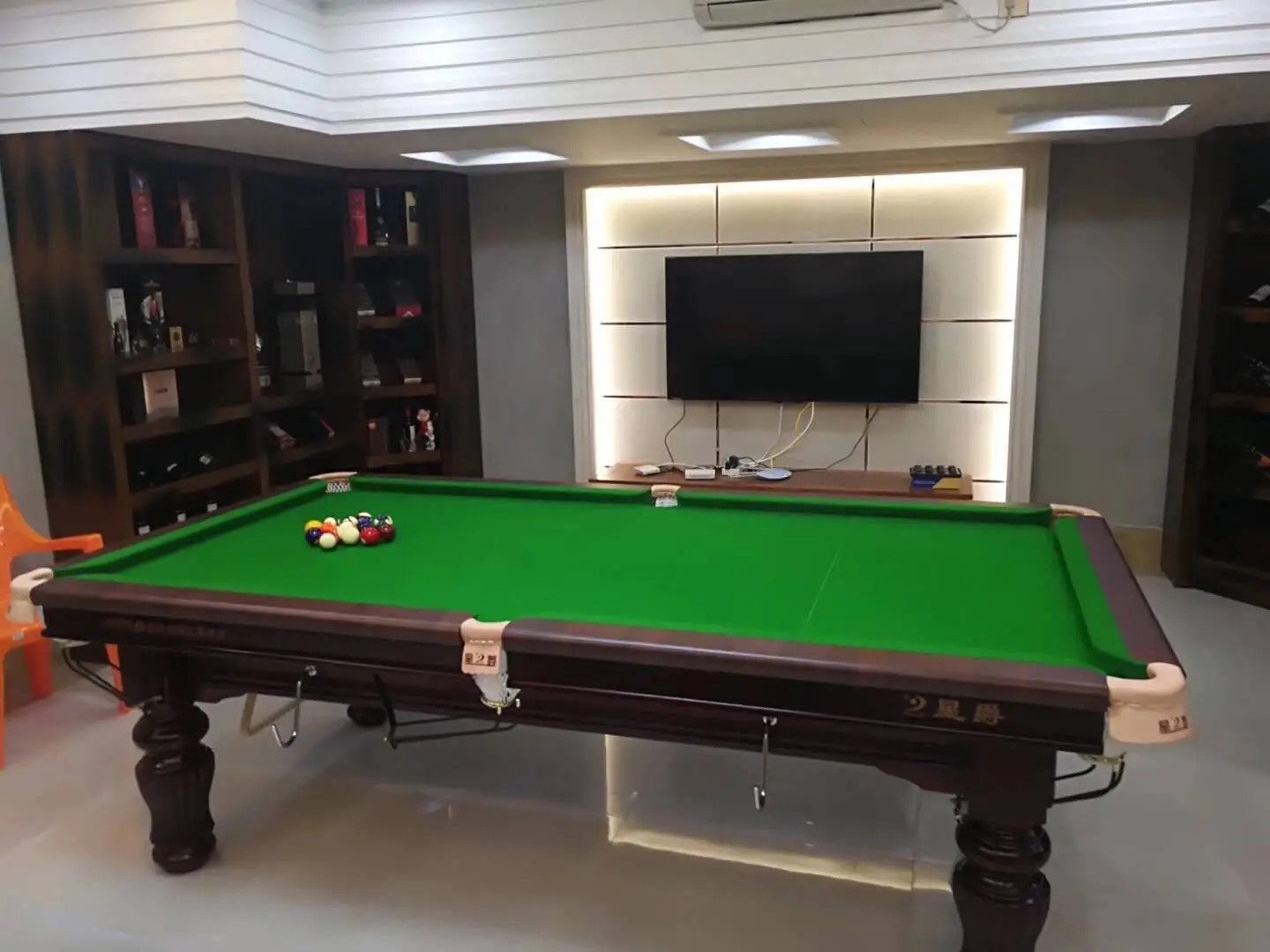 China modern cheap Billiard pool tables