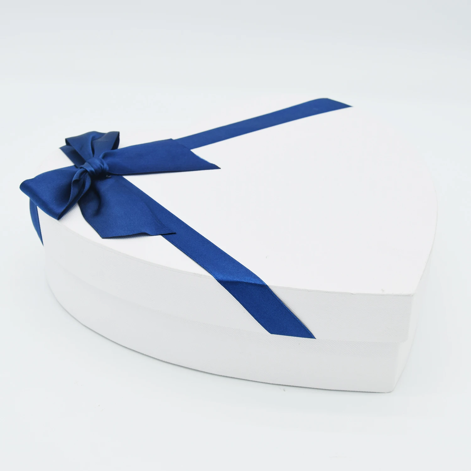 Custom Heart Shape Packaging Gift Box For Chocolate