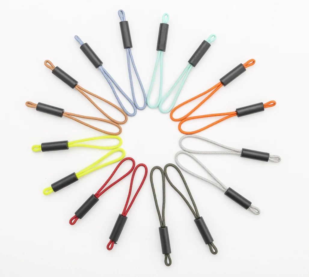 Custom 2022  new fashion rubber zipper  puller cheap and durable zipper slider