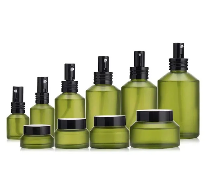 Factory New 30ml 50ml 100ml Matte Green Glass Bottles for Skin Care Cosmetics Matte Green Lotion Bottle Packaging