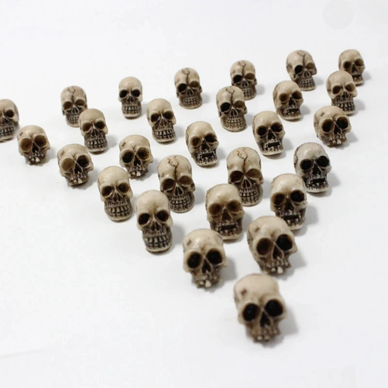 20PCS/Pack Mini Halloween Decoration Small Sku-ll Flower Pot Decoration Realistic Looking Skull Craft for Home Garden Decor