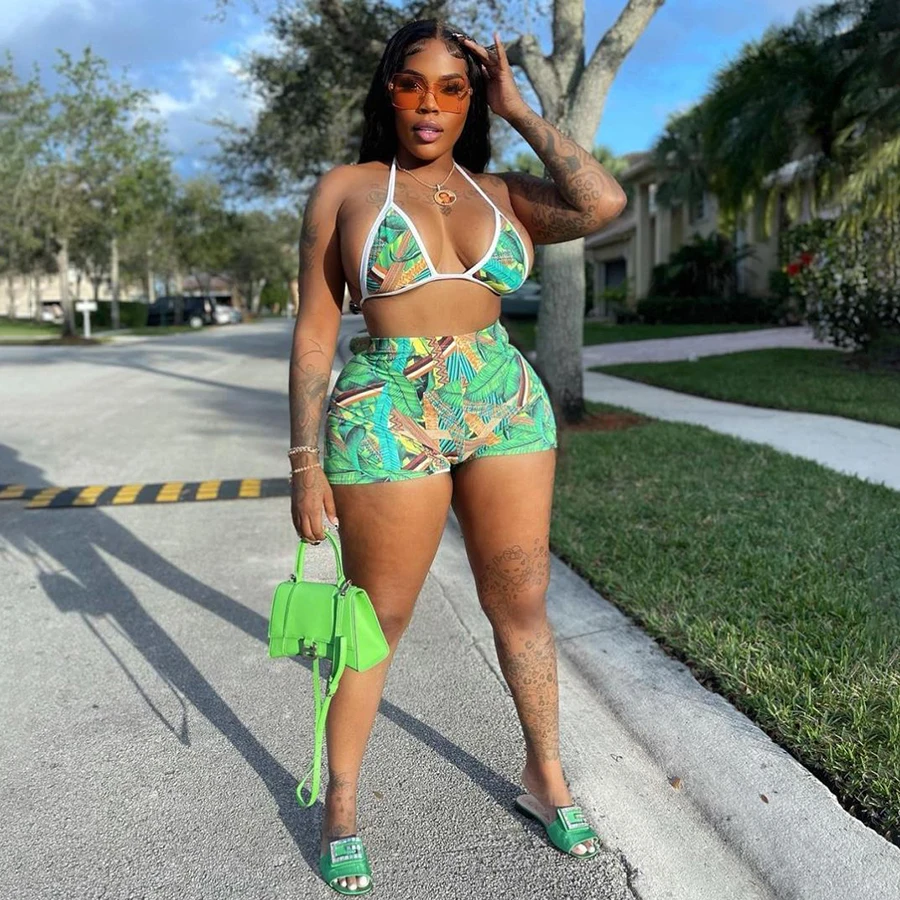 Nibber K22S13102 2022 оптовая продажа индивидуальный принт из двух частей женское сексуальное бикини с лямкой на шее и повседневные эластичные шорты комплект пляжной одежды
