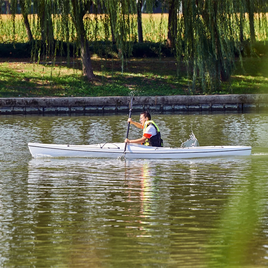 ABS термоформованные туристические морские каноэ и каяки индивидуальные каноэ лодка каноэ каяк сидят в одном человеке одиночные пластиковые каноэ/каяк