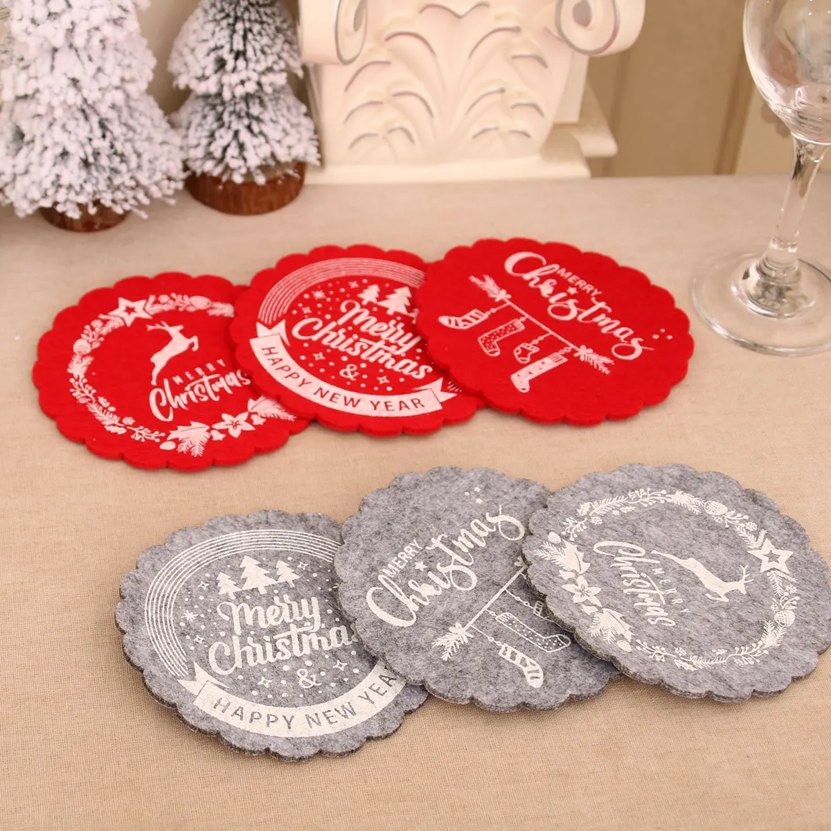 QY Wholesale Kitchen Serving Sets Cheap Christmas Drink Felt Coasters