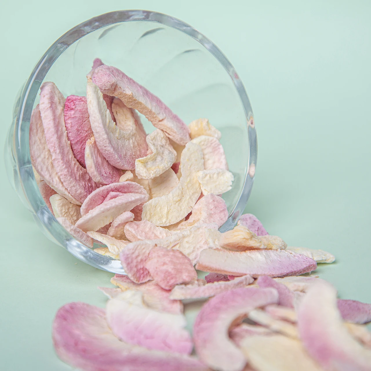 Hot Selling Sweet Crispy Freeze Dried Fruit Snack  5-7mm Freeze Dried Peach Slice