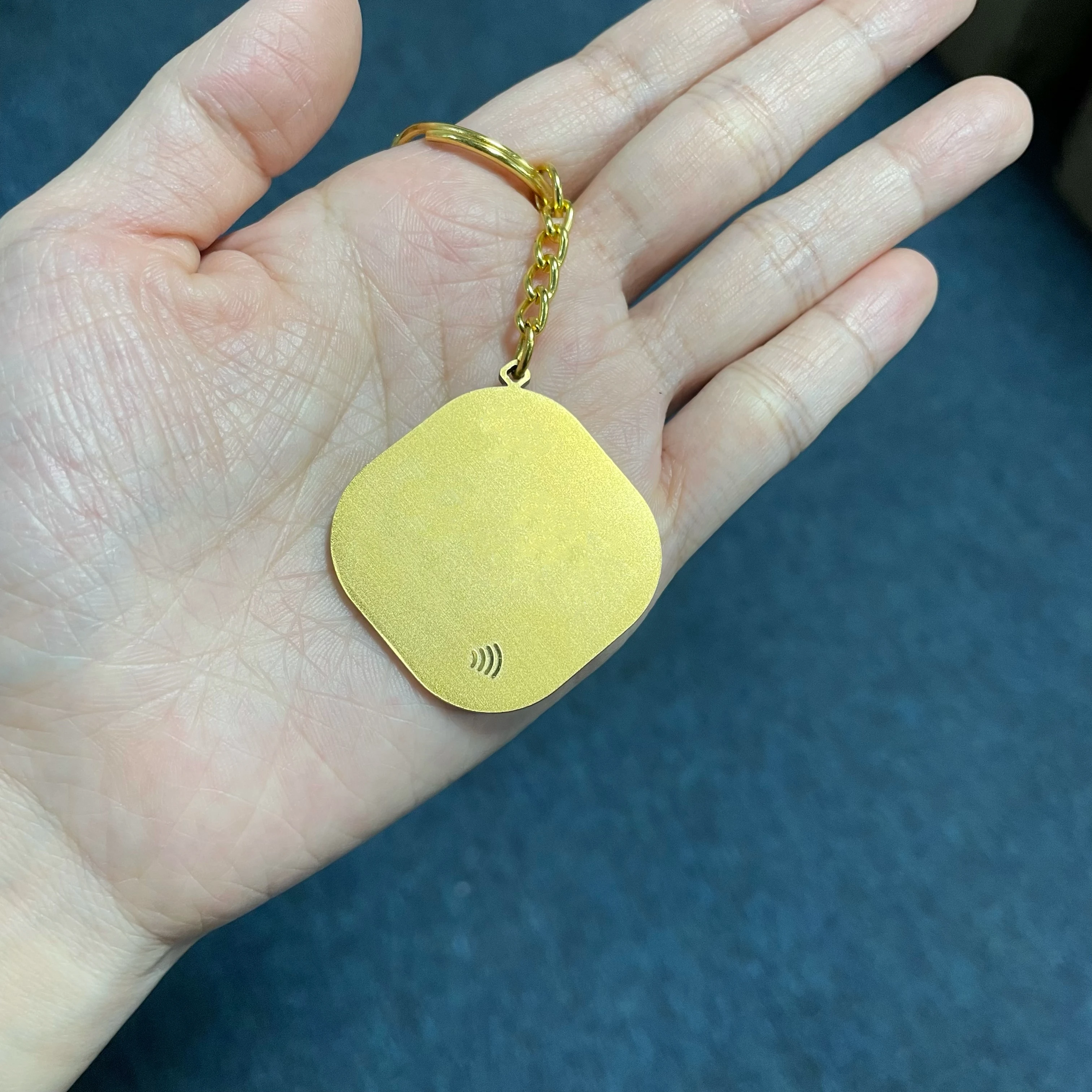 13.56 MHz NFC Mirror Gold Metal Key Fob NTAG213 Gold Metal Key Tags