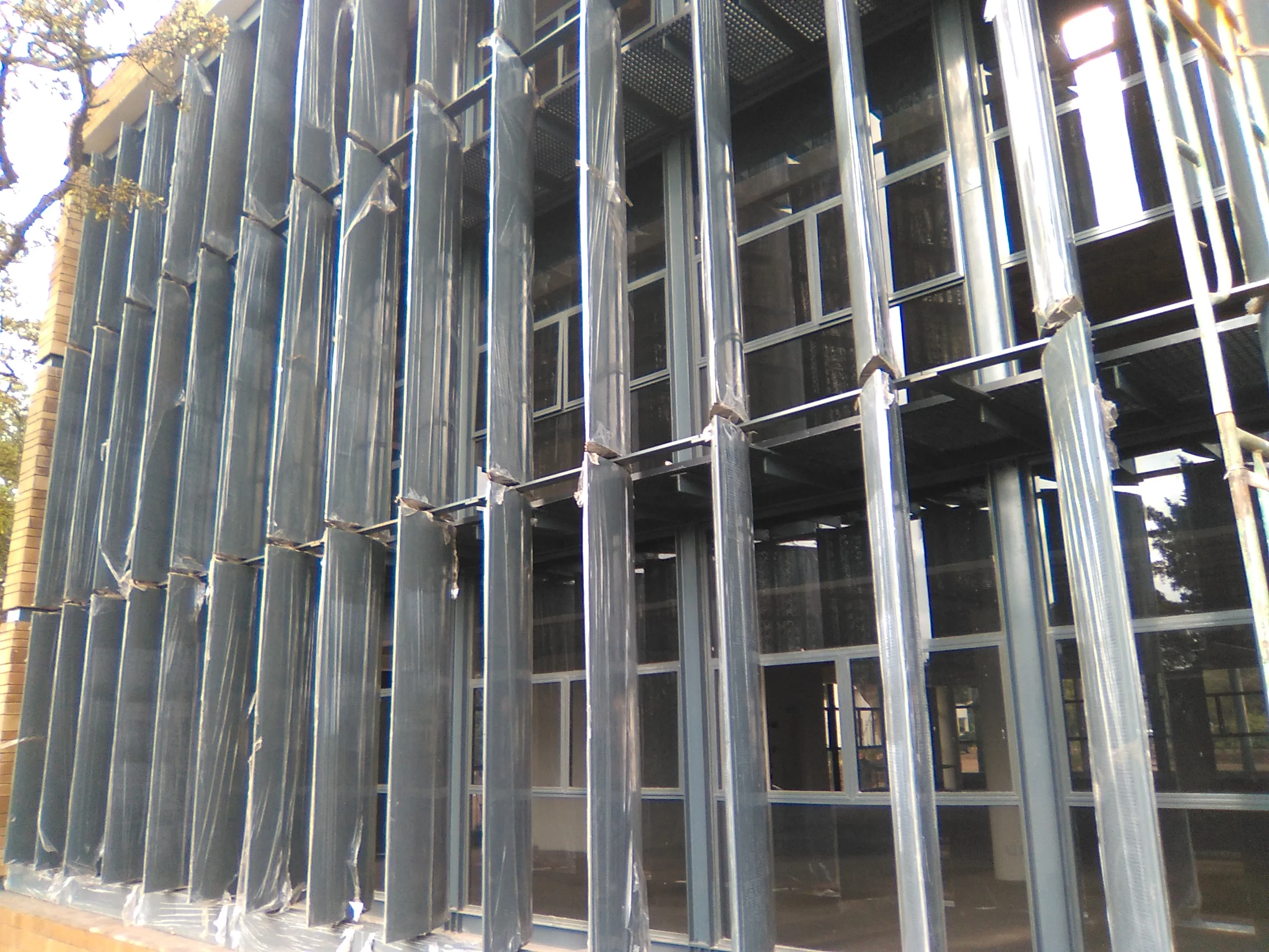 Outdoor Exterior Project 360 Degree Automatic Motorized Ventilation Aluminium Sun Shade Louver Shutter