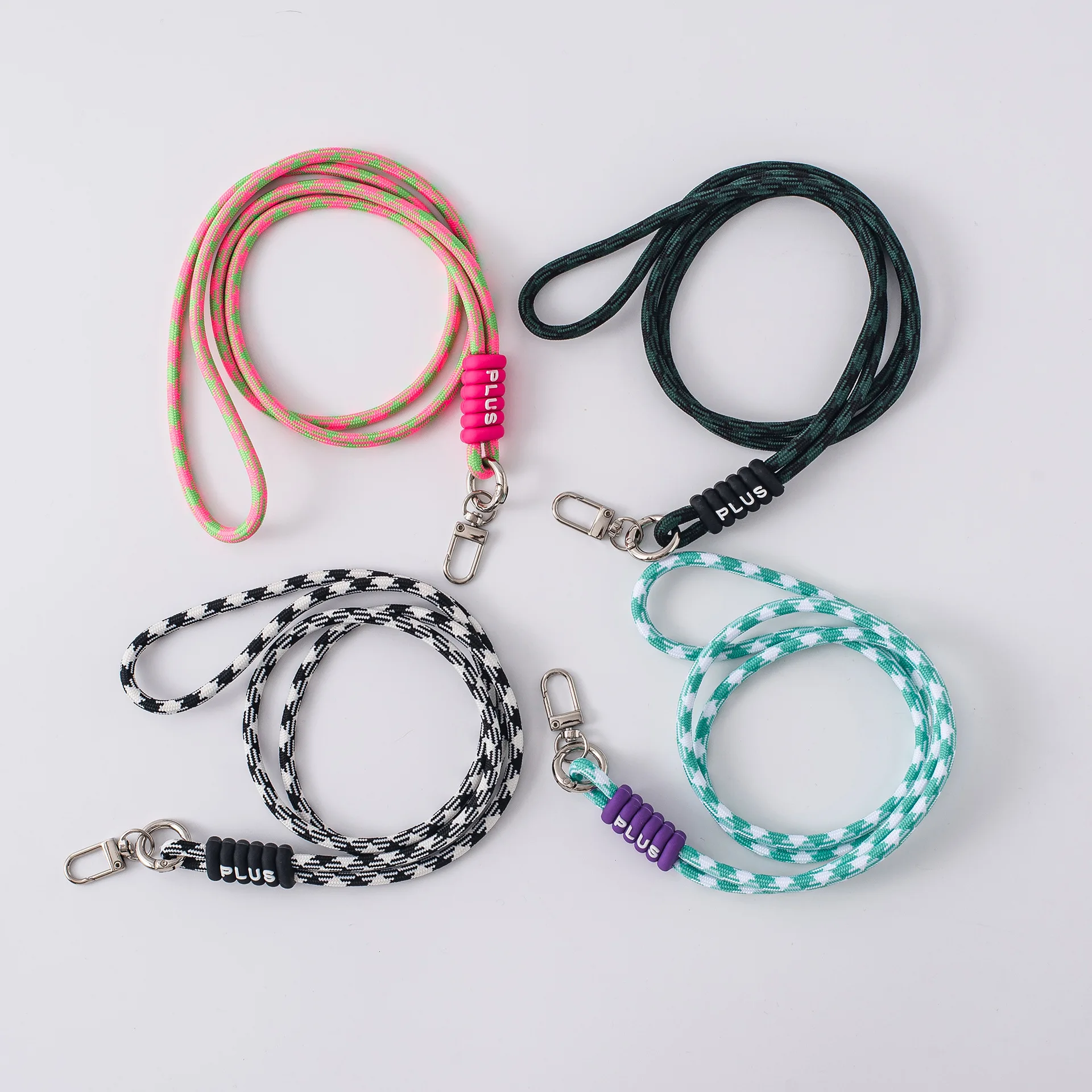 Factory wholesale  keychain accessories Universal phone strap keychains in bulk For Iphone