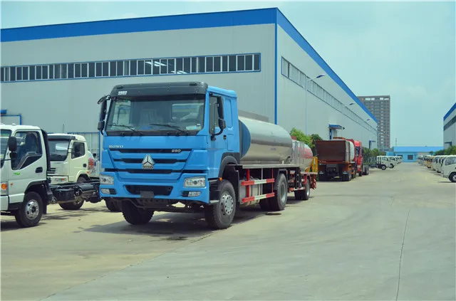 HOT sale HOWO Asphalt machine Fully Automatic Asphalt Equipment Asphalt Emulsion Sprayer
