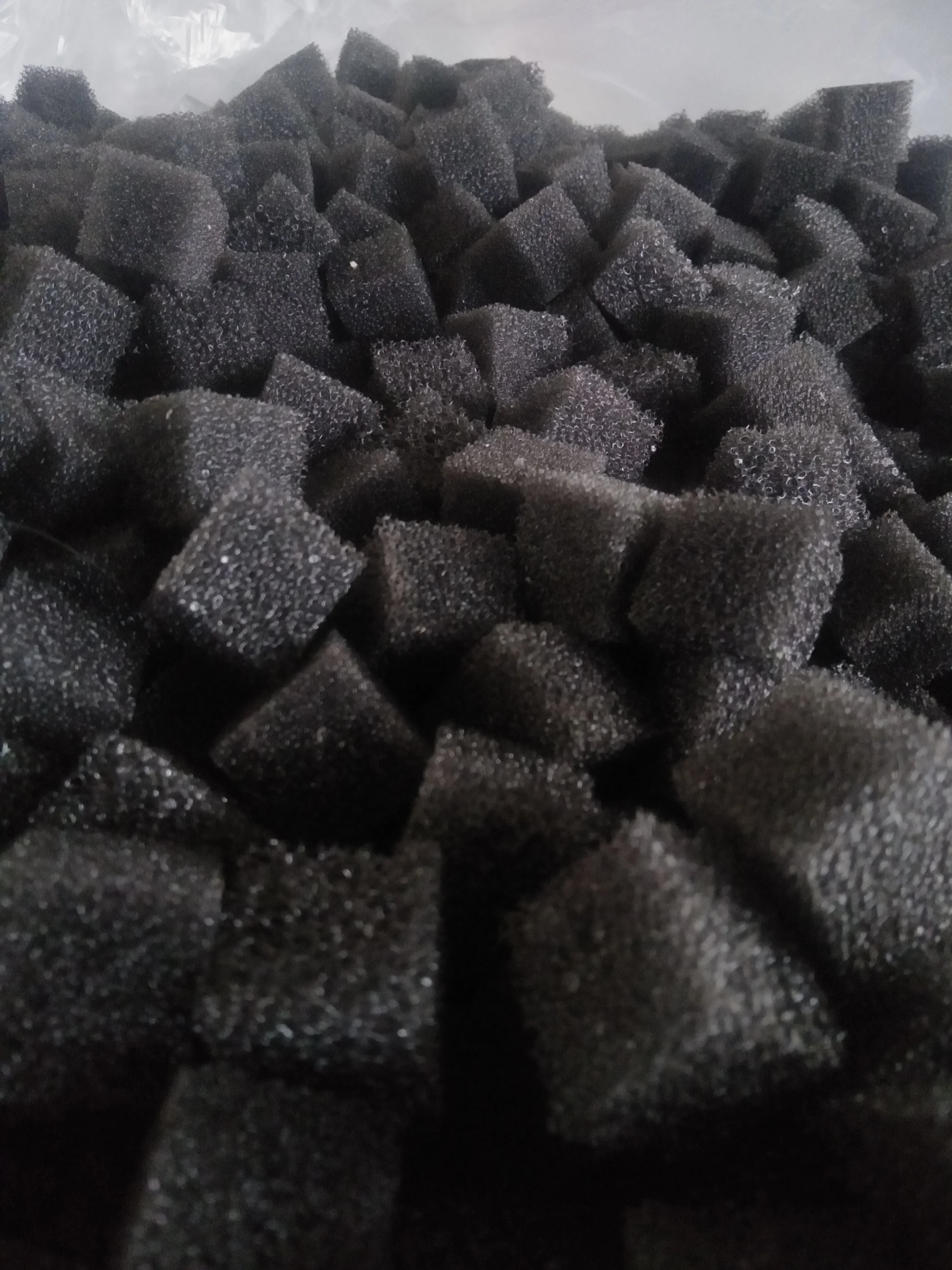 Water swage treatment reticulated filter foam sponge cube