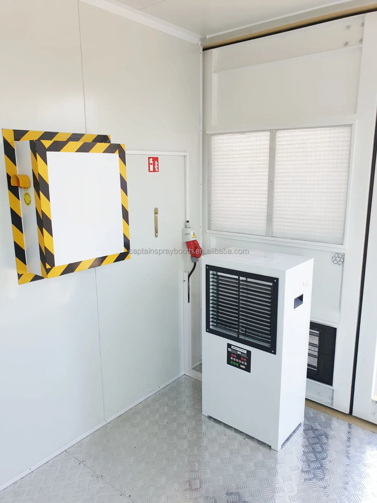 New generation China manufacturer container spray booth for small pieces