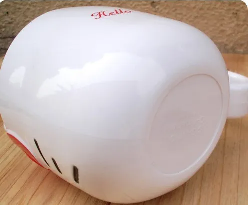 New arrival best seller mark plastic juice cup cartoon cat cup Hello Kitty printing Mug shape milk plastic mugs for children