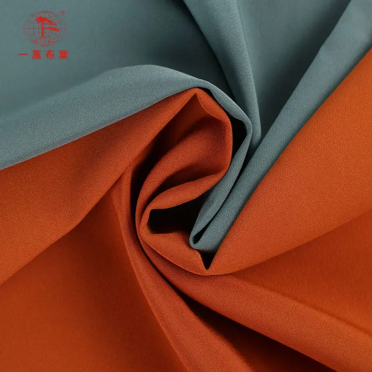 Блестящее шифоновое платье производителя из 95% полиэстера, 5% спандекса