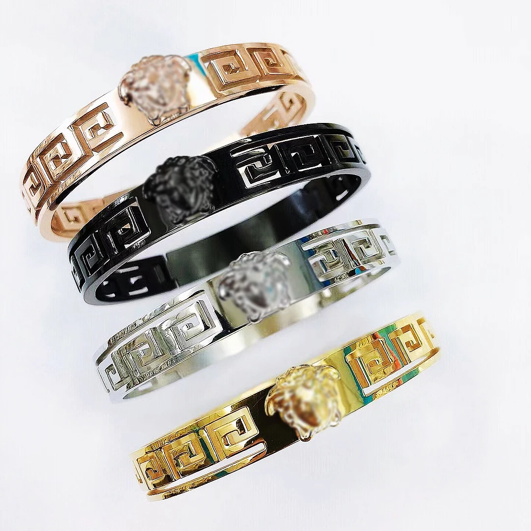 2022 New Style Multiple Fine Titanium Steel Bangle Charm Bracelet Fashion Jewelry