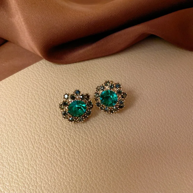 silver needle vintage green rhinestone setting butterfly pearl earrings retro high grade decoration jewelry banquet wearing