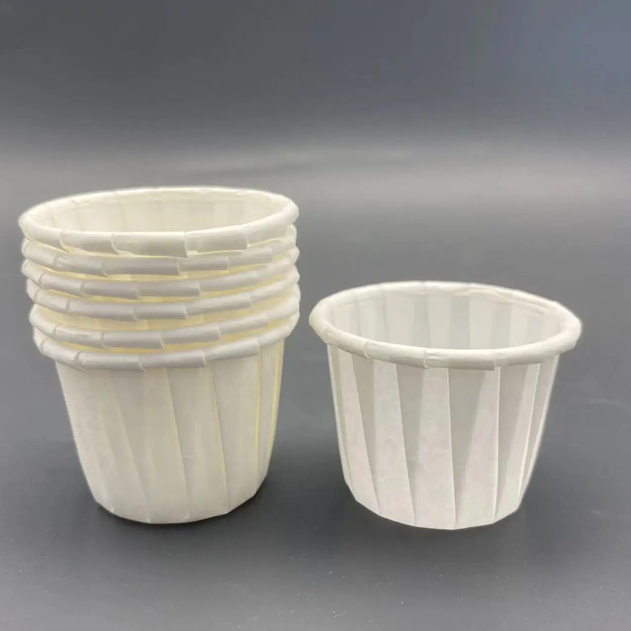 Single Wall 0.5oz-3oz Gold Foil Printed Craft Paper Cups Souffle Mini Sauce Cups at Factory Price