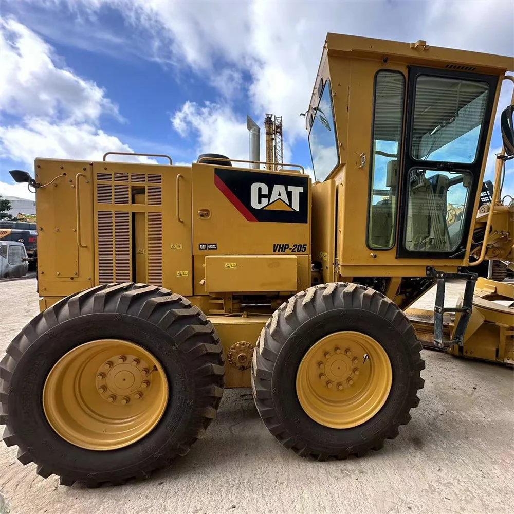 Лидер продаж подержанные автогрейдеры CAT120K CAT140G CAT160K для продажи в Шанхае