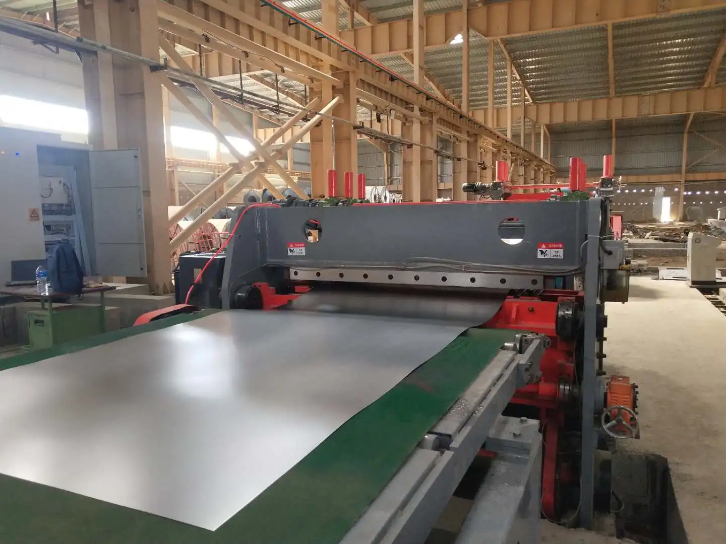 High Quality Leveling & Straightening Steel Cutting Machine Stainless Steel Coil Cut to Length Line Equipment