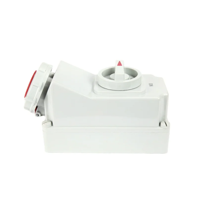 Surface Mounted Electrical Waterproof three phase mechanical interlocking switch with socket (1600303157882)