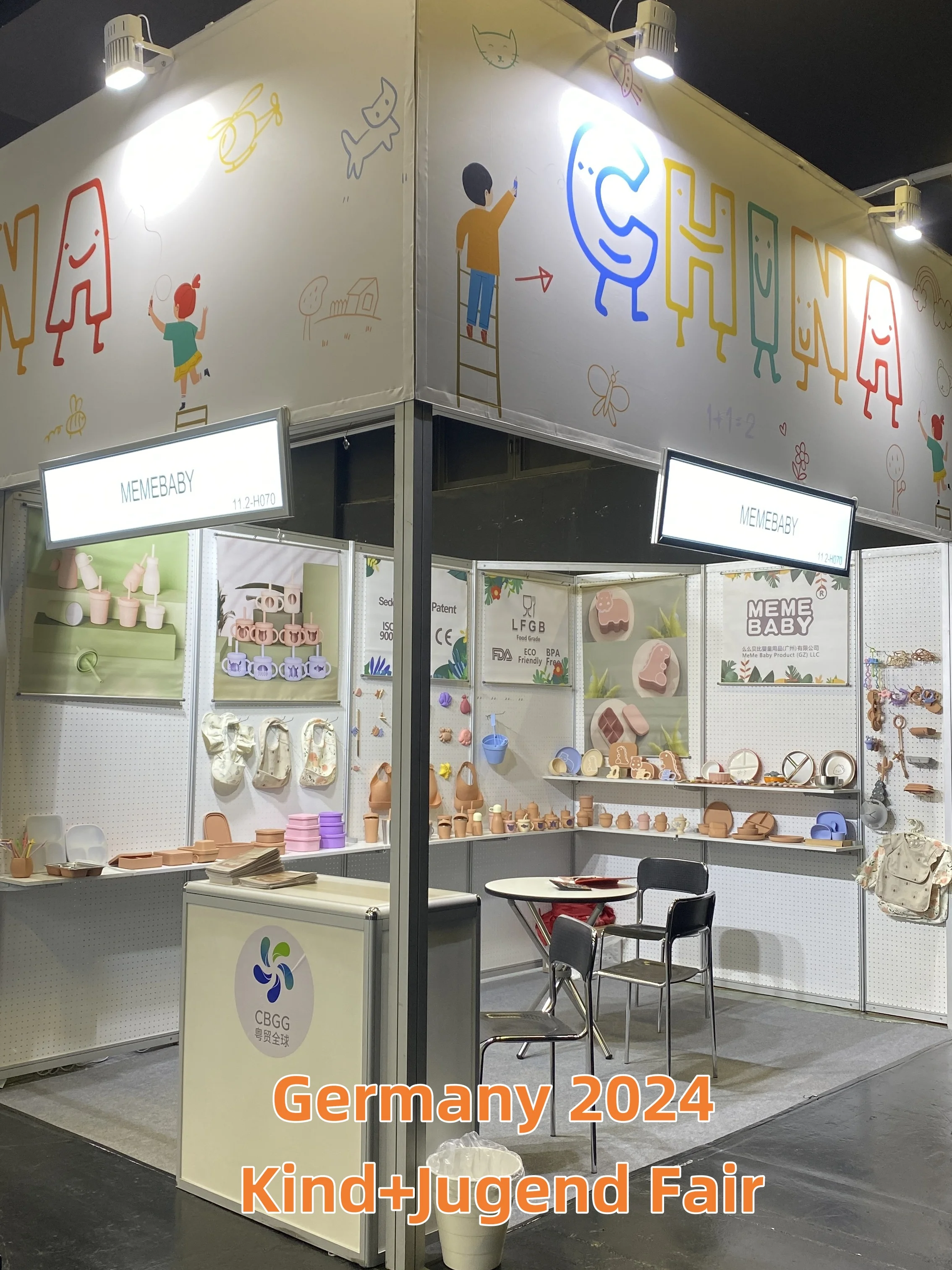 Baby Stainless Steel Plate Custom Design Suppliers Unbreakable Plate Divided Heatable Silicone Suction Baby Plate