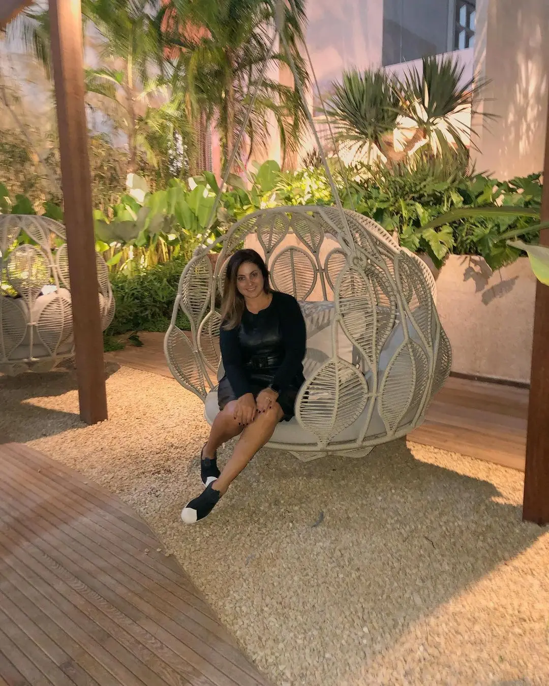 Top Quality Customization Modern simple design Swing Chair Outdoor egg style Hanging Chair