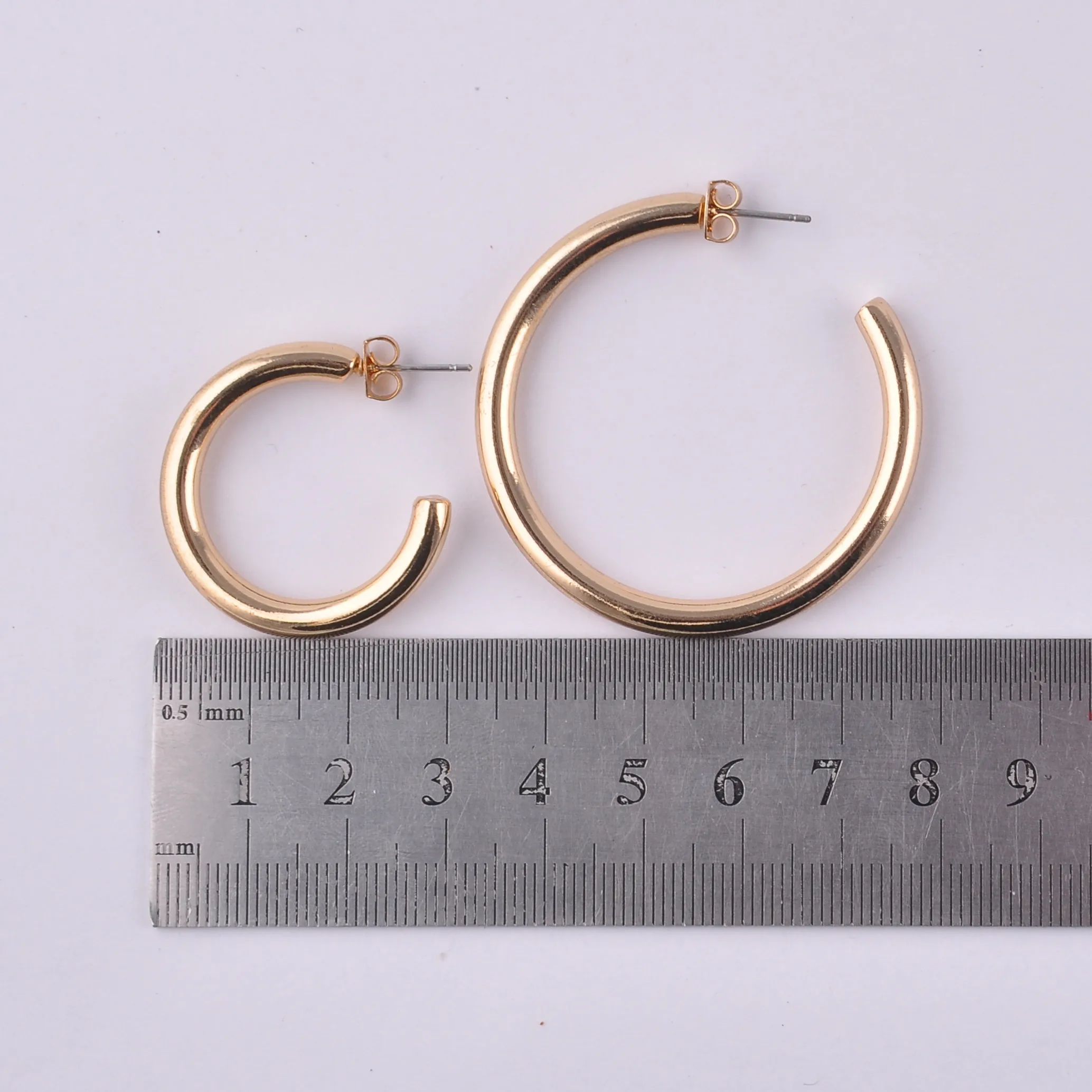 
Gold Chunky Stacking Hoops For Women 925 Sterling Silver Classic Hoops Stud Earrings For Women Girlfriend Gift Jewelry 