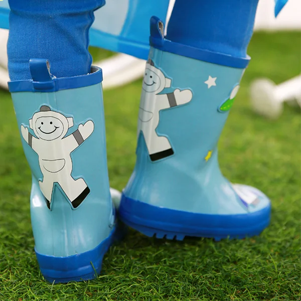 Fashion Classic Waterproof Boots Short Rubber Water Shoes Ankle Rain Boots For Men Women Rain Boots Outdoor Shoes