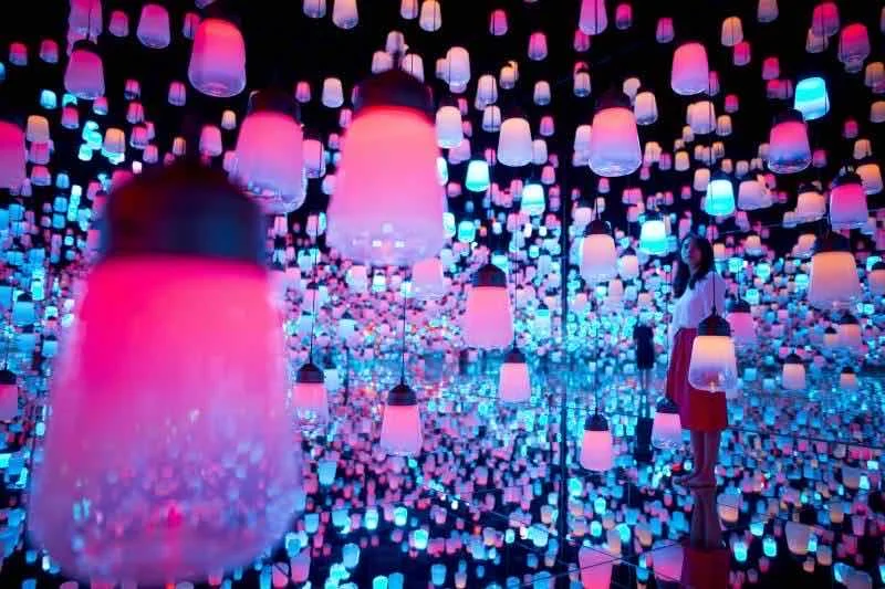 Novelty forest of resonating lamps with birdcall Christmas holiday event decoration landscape pendant light