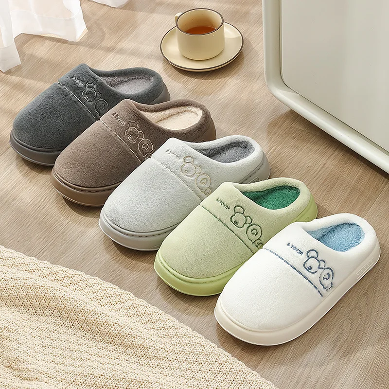 Customized spot wholesale women men winter plush fleece thick sole home warm indoor outdoor slipper comfortable hotel Homestay