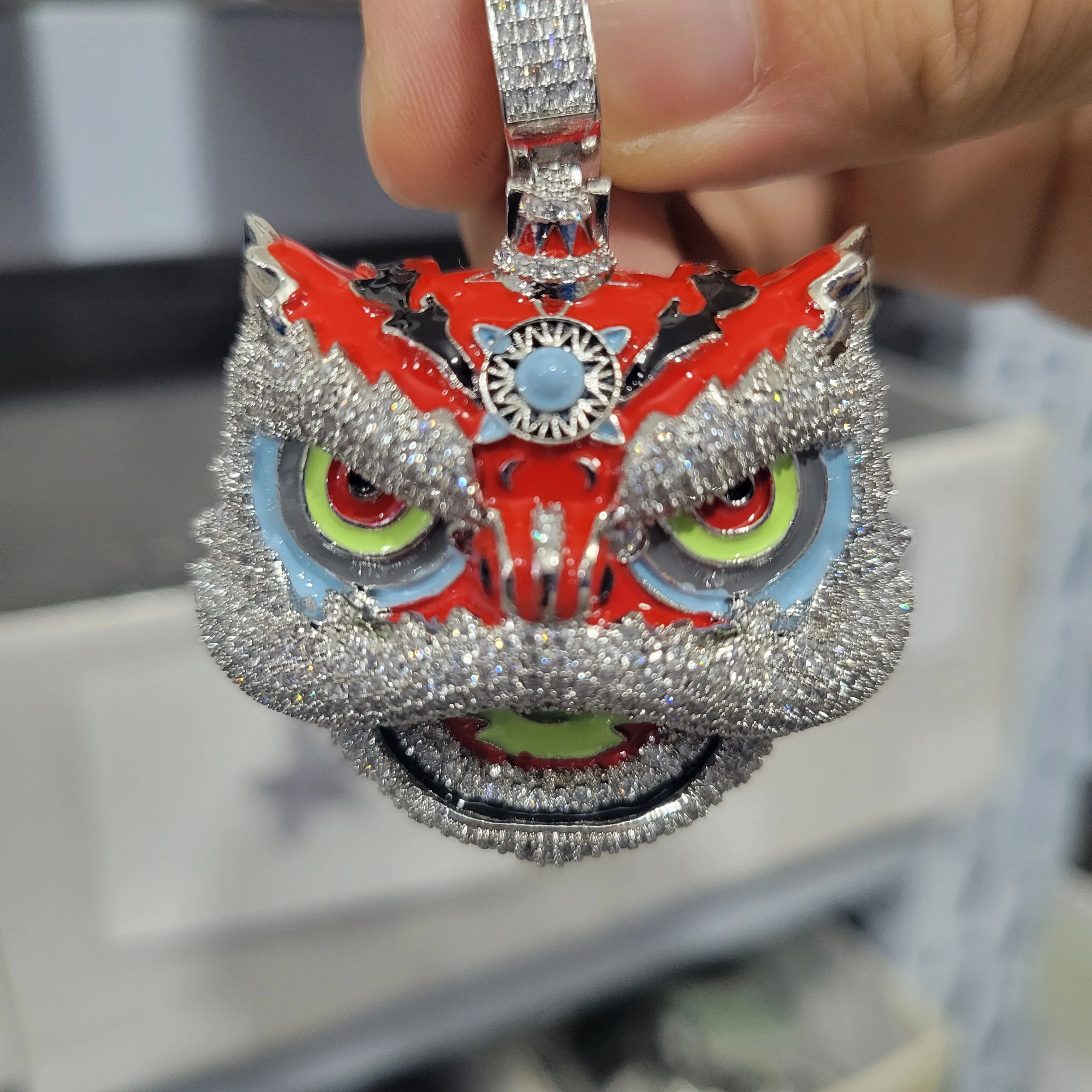 Colorful Men Jewelry Iced Out Hip Hop Inlaid Zircon Lion Awakening Pendant Oil Dripping Lion Head Necklace Chains for Men