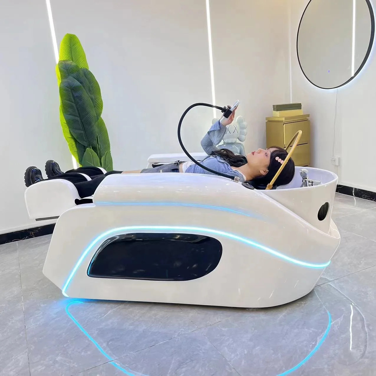 Hot Sale Modern Luxury Electric Massage Washing Chair For Barbershop Water Therapy Deep White Wash Basin Headspa Shampoo Bed