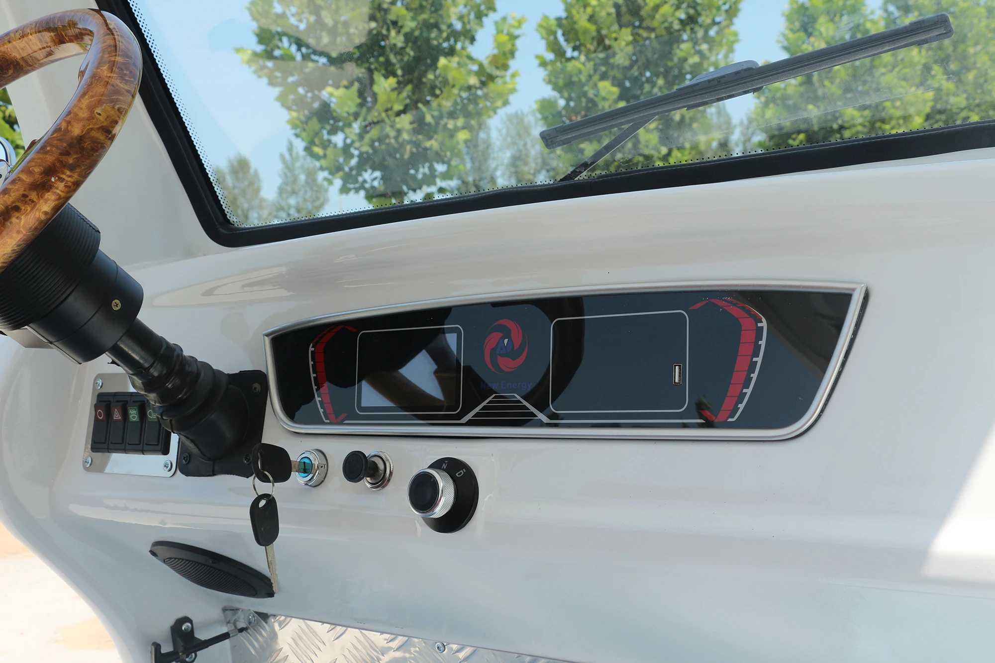 4-Seater Electric Golf Carts with 60V Mini 72V Batteries New Condition Chinese Club USA Sale Lifted Buggy Car