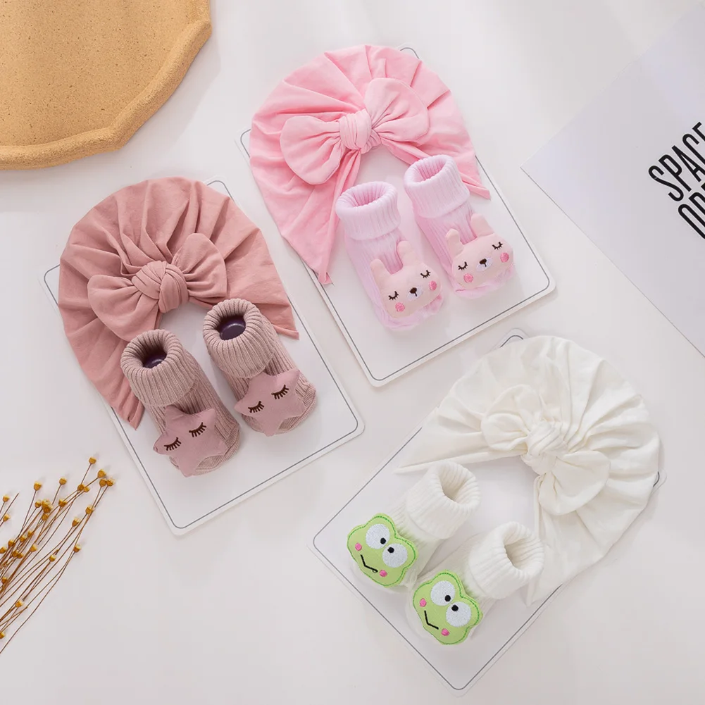 Boutique DIY Sweet Cartoon Baby Hat With Socks Set Baby Girls Turban Headband With Socks Bunny Bows Red Heart Socks Wholesale
