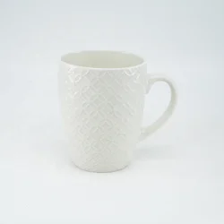 China Manufactures Ceramic Mug Cheap Plain White Ceramic Embossed Coffee Cups Mug