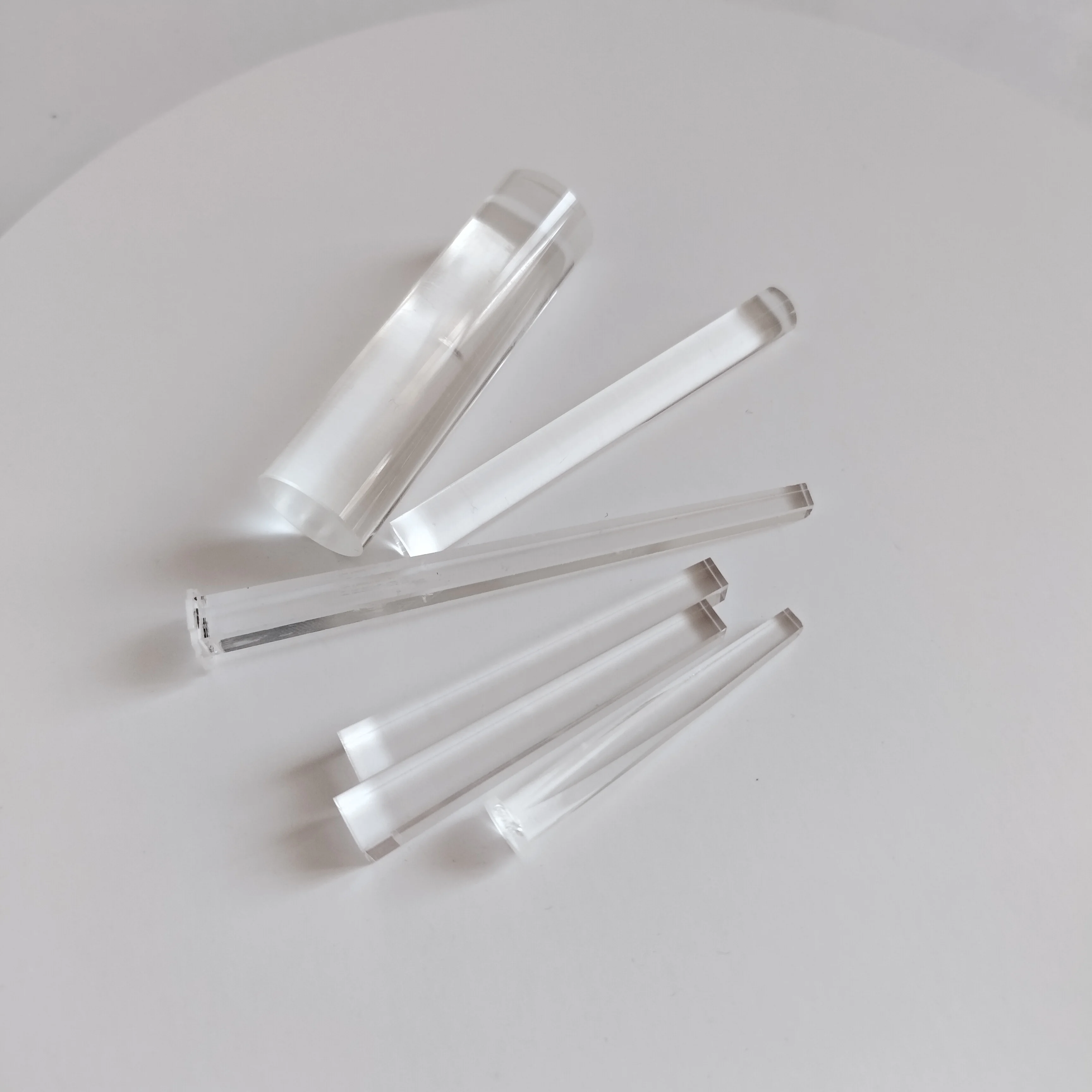 Custom And Wholesale Optical Bk7 Glass Solar Rod Power Prism