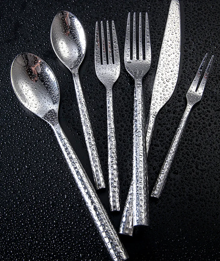 Набор столовых приборов с молотком, роскошные западные золотые столовые приборы из нержавеющей стали на аренду для мероприятий и ресторанов в отеле