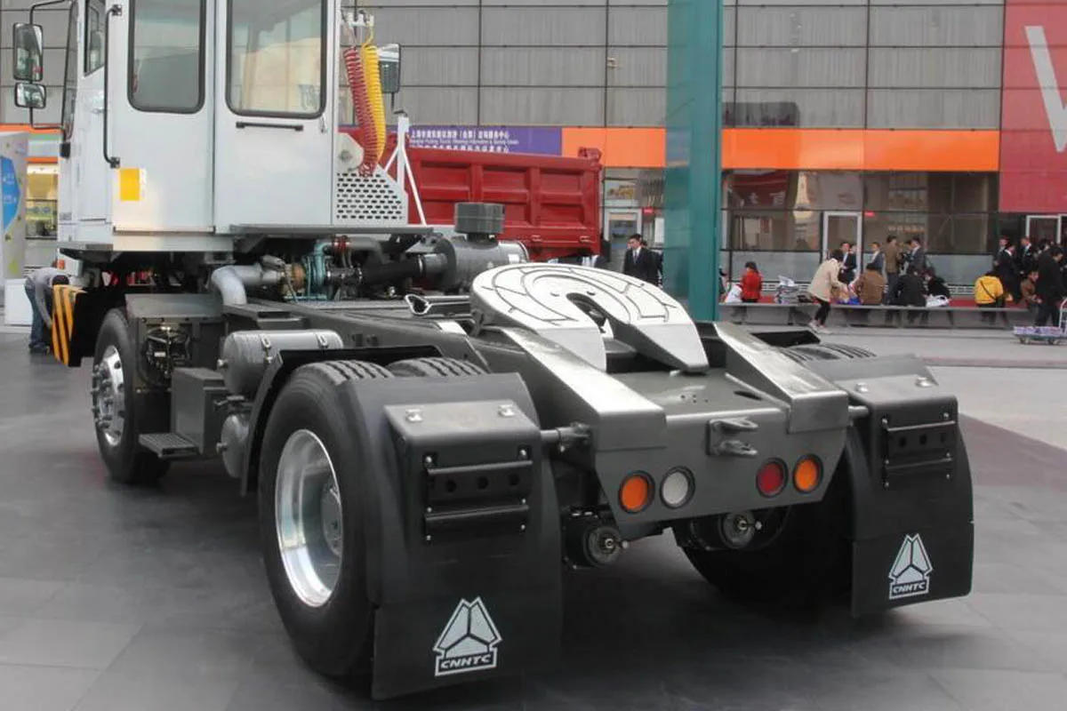 Terminal Tractor Use For Container Transportation Good Quality