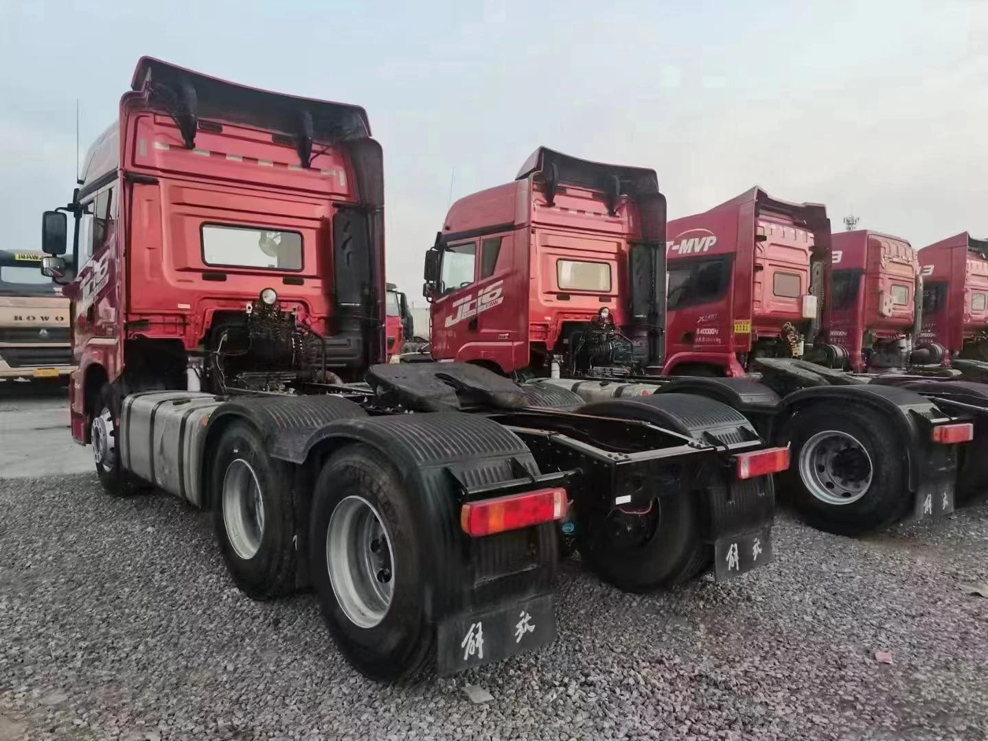 Hot sales in 2022 FAW Jiefang JH6 tractor 6*4 tractor 460 horsepower