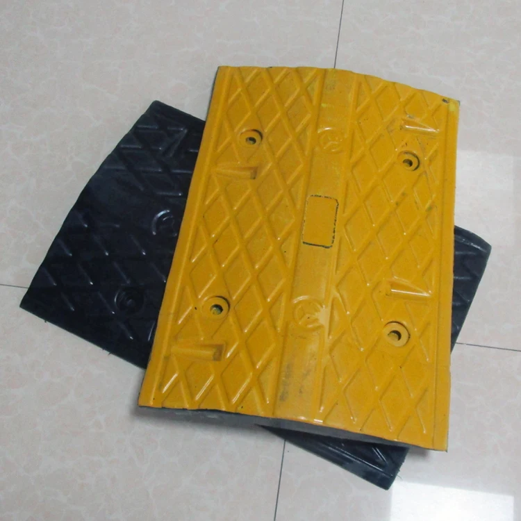 plastic speed bumps Diamond-Shaped School District Road Deceleration Zone rubber traffic Industrial speed bump