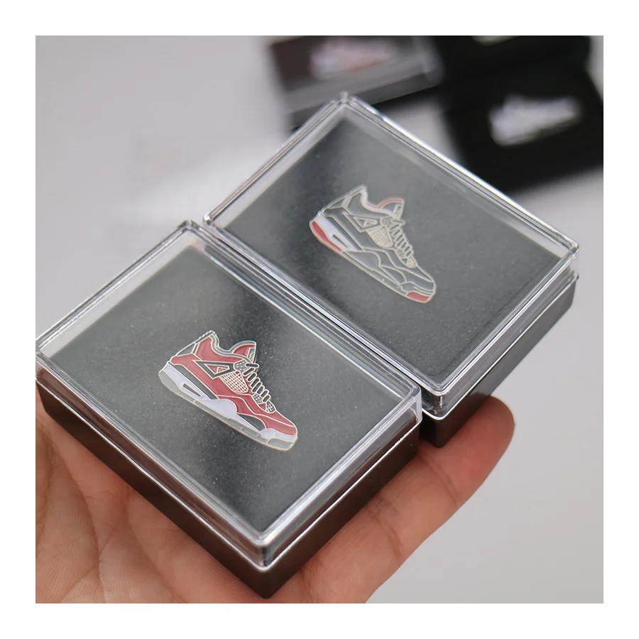
Wholesale sneaker pins garment decor cool promotion gifts enamel pin 2020 with mini gift box retail packaging 