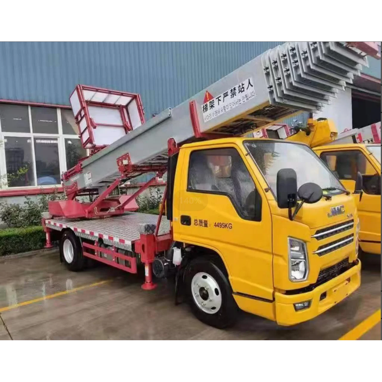 GUANGZHOU JMC лестница с двойной кабиной грузовик 4x2 высотная погрузочная машина Воздушная 36 м для дома движущиеся спасательные