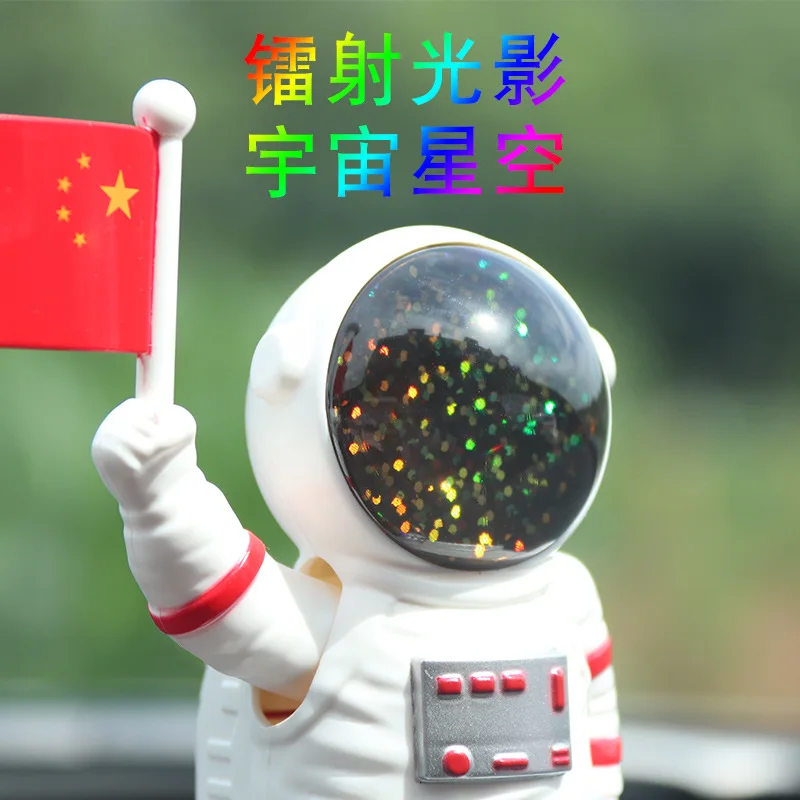 Linda Solar powered car mounted astronaut ornament swinging car accessories creative astronaut interior decoration