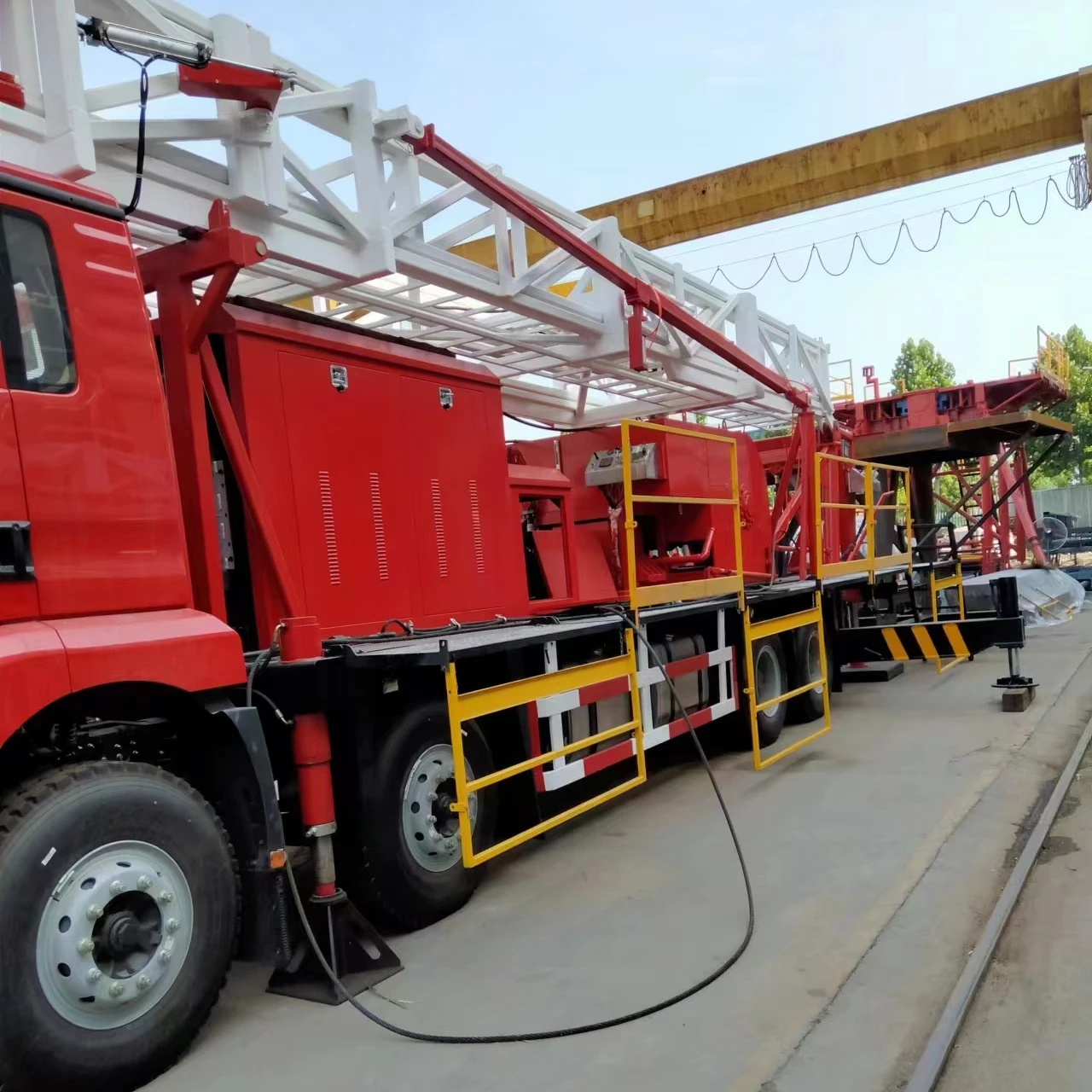 Глубина бурения 7000 м 2000HP ZJ70 Механическая ZJ-70 буровой установки для нефтяных скважин на грузовике