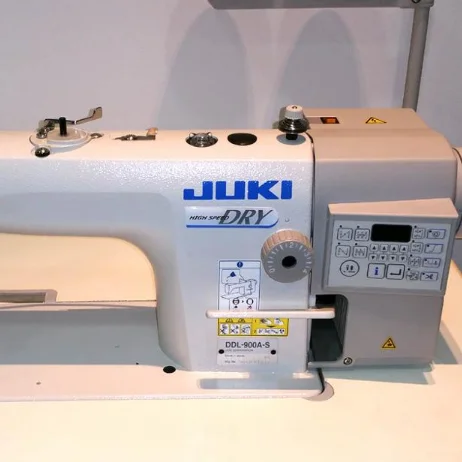 New Juki900B direct drive industrial lockstitch sewing machine