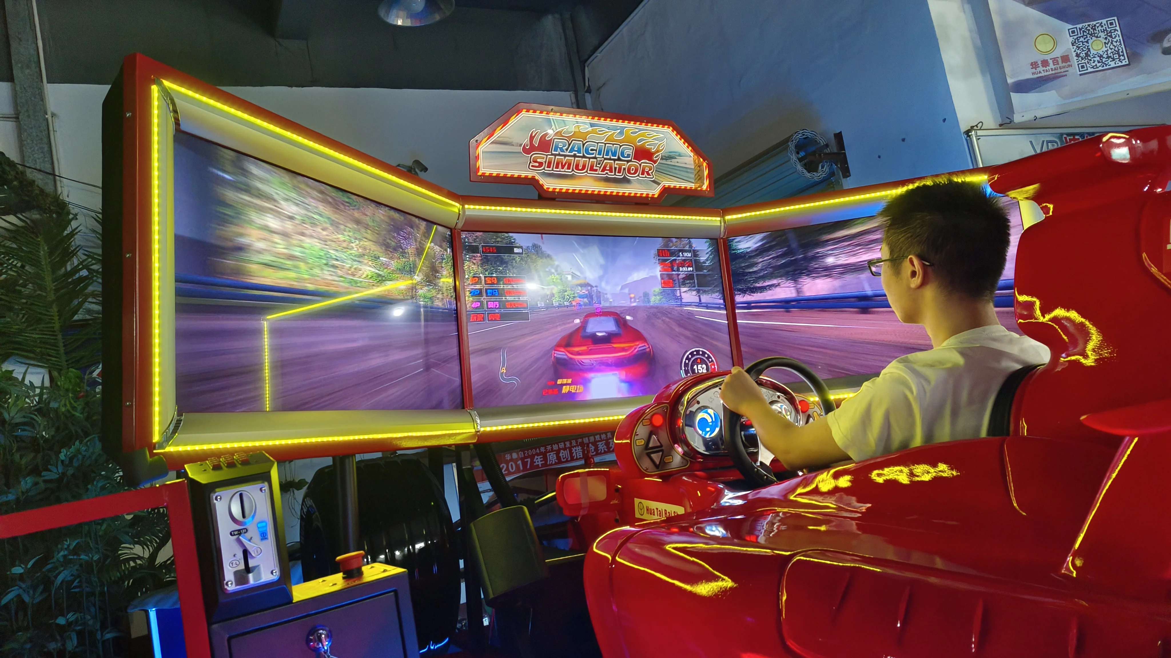 Guangzhou Arcade machine Driving Video Racing Simulator Electric Off road Multicolor Attractive Price Racing Car Simulator